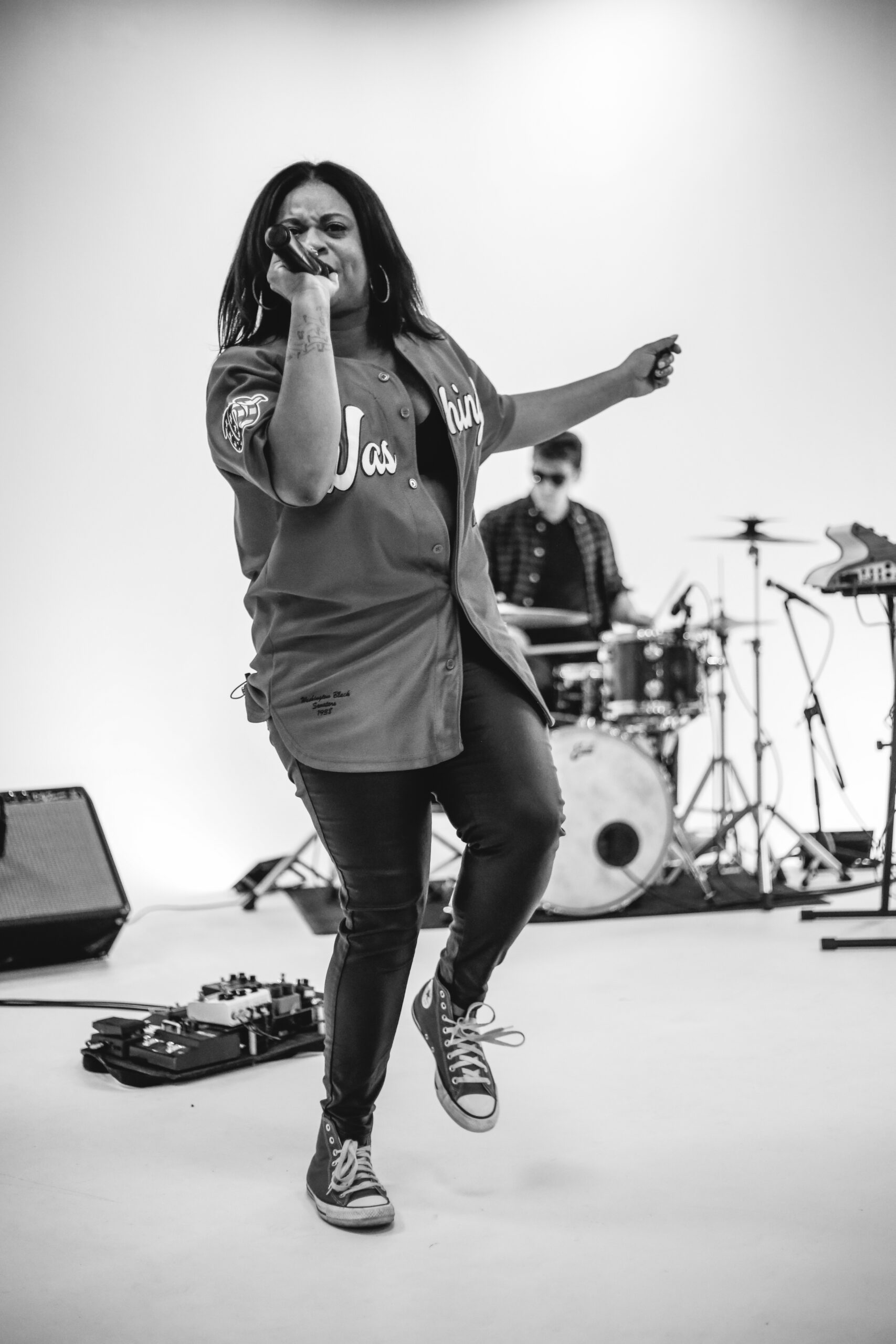 Jaz Mac as lead vocalist entertaining guests at a high-energy Little Moses Jones wedding performance — 90s and 2000s R&B and Hip-Hop live band